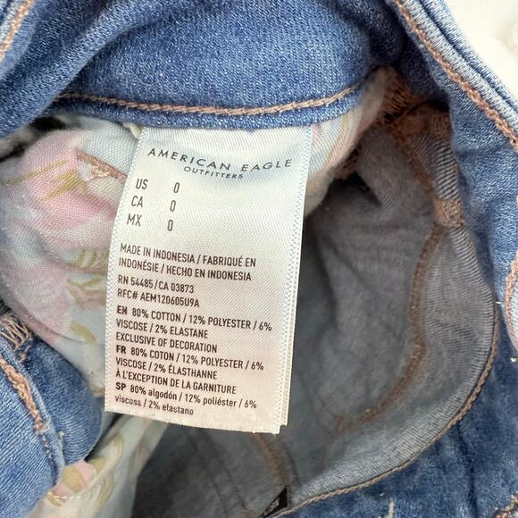 American Eagle Lot of 2 Distressed Denim Shorts Size 0 Stretch Hi-Rise Festival - Picture 8 of 10